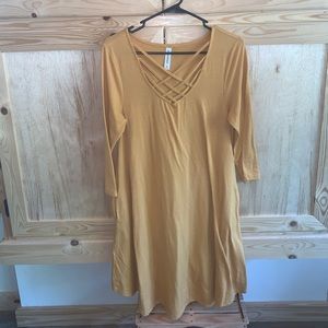 Zenana Premium crisscrossed front minimalist dress size M